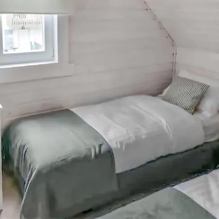 Beautiful Home In Miedzywodzie With Wifi Мендзыводзе