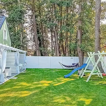 Nyaraló Gorgeous In With Wifi Międzywodzie