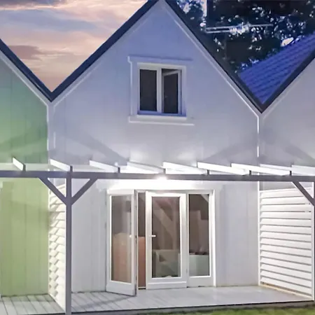 Beautiful Home In Miedzywodzie With Wifi Дом отдыха
